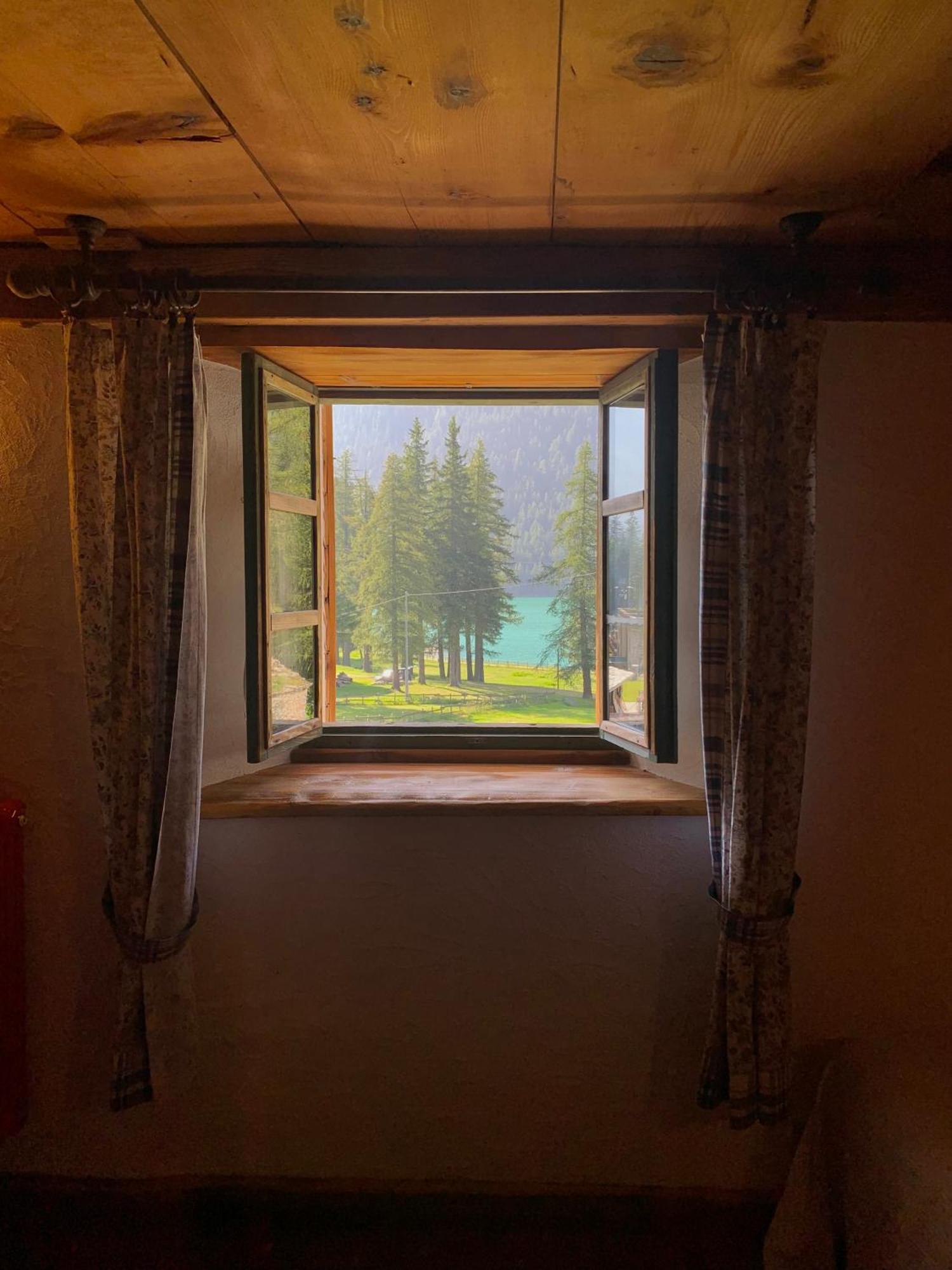 Chalet Del Lago チェレゾーレ・レアーレ エクステリア 写真