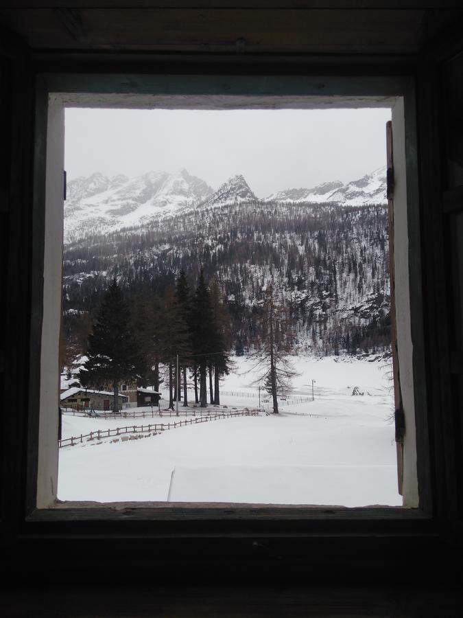 Chalet Del Lago チェレゾーレ・レアーレ エクステリア 写真